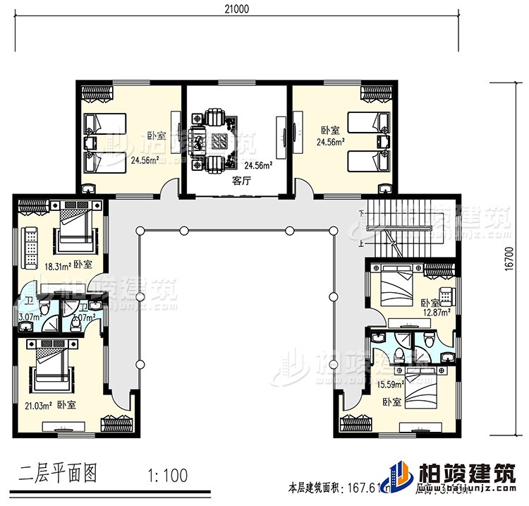 二层：6卧室，4卫生间，客厅